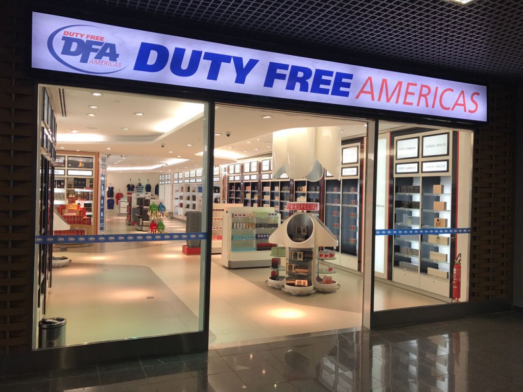 The new DFA departures stores in Brazil’s Salvador airport offers a full range of core and destination products.   