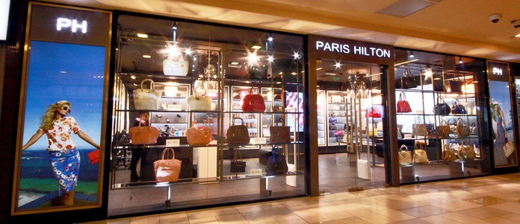 Paris-Hilton-Zofri_Mall_CHILE