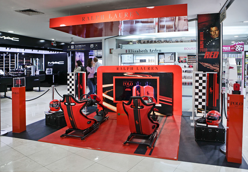 Passengers at participating airports waited in line to experience the Forza motorsport 5 Xbox racing video game at the Polo Red promotion, shown above in Ezeiza International Airport in Buenos Aires.