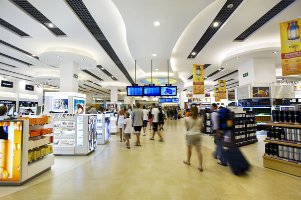 The WDFG (Aldeasa) walk-through duty free store in Cancun airport.