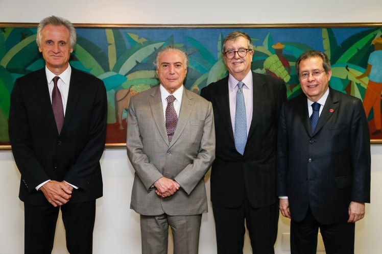 Meeting in Brasilia: Dufry CEO Julian Diaz, Brazil President Michel Temer, Dufry Chairman Juan Carlos Torres and Dufry Brasil President Humberto Mota. Photo: Beto Barata/PR