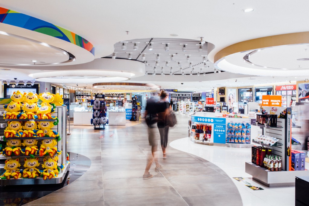 One of Dufry’s new walk-through concept travel retail stores at Rio de Janeiro’s RIOgaleão International Airport. Crédito_Divulgação 